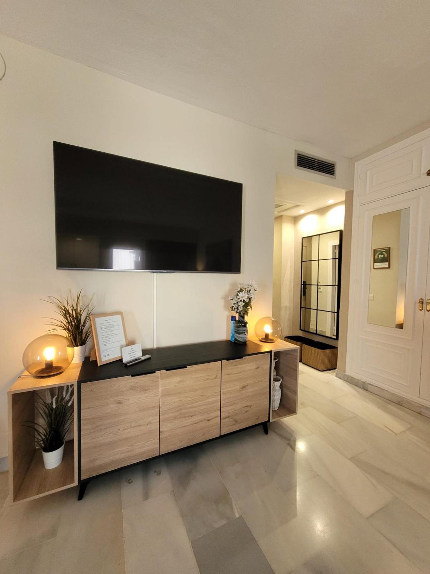 New & Beautiful Loft In Puerto Banus Apartment Marbella Bagian luar foto