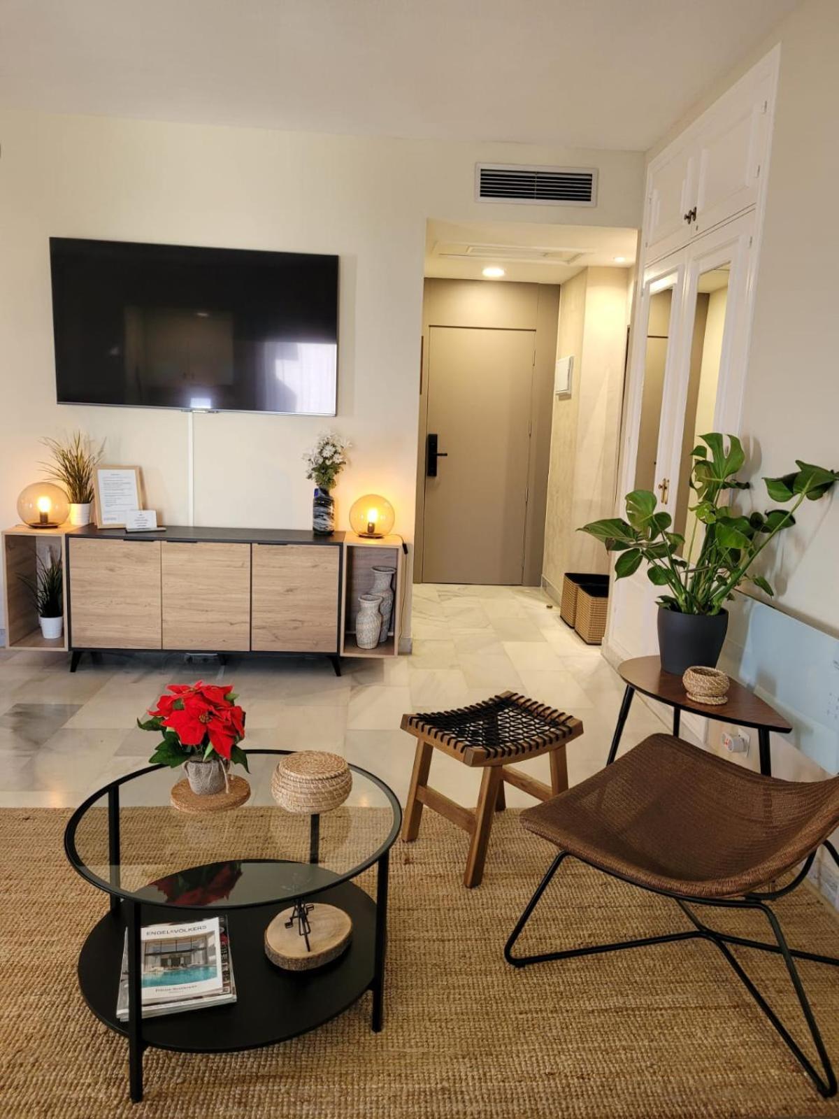 New & Beautiful Loft In Puerto Banus Apartment Marbella Bagian luar foto